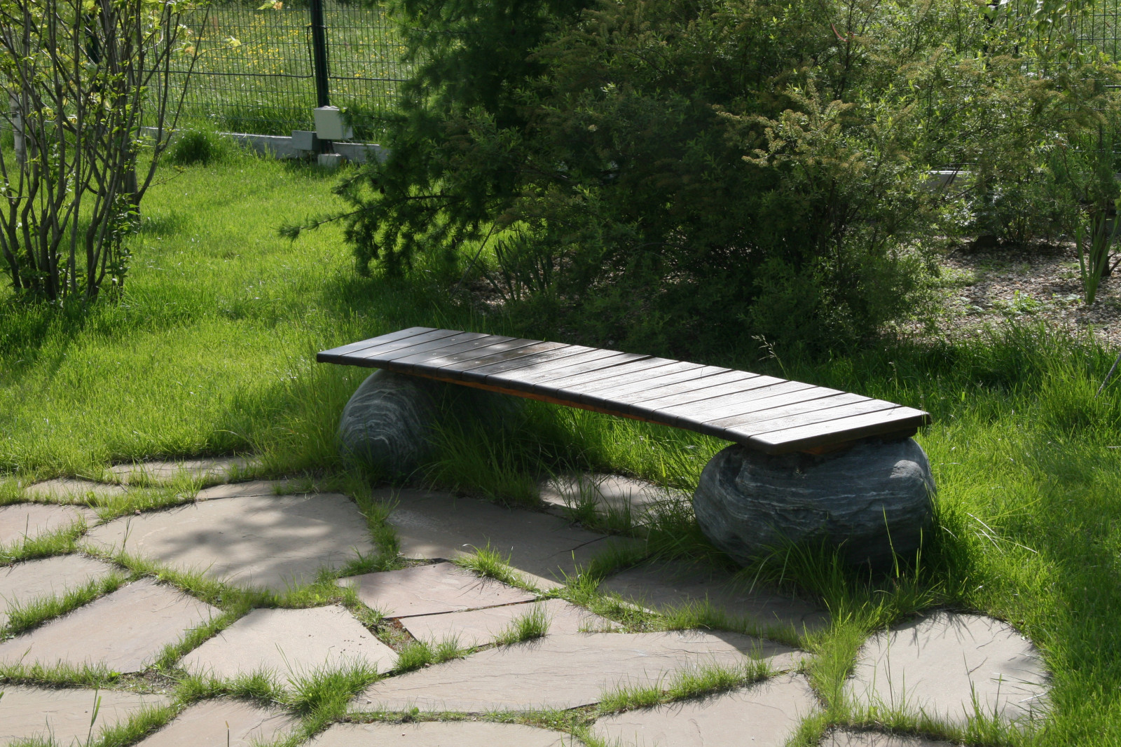 Садовая скамья