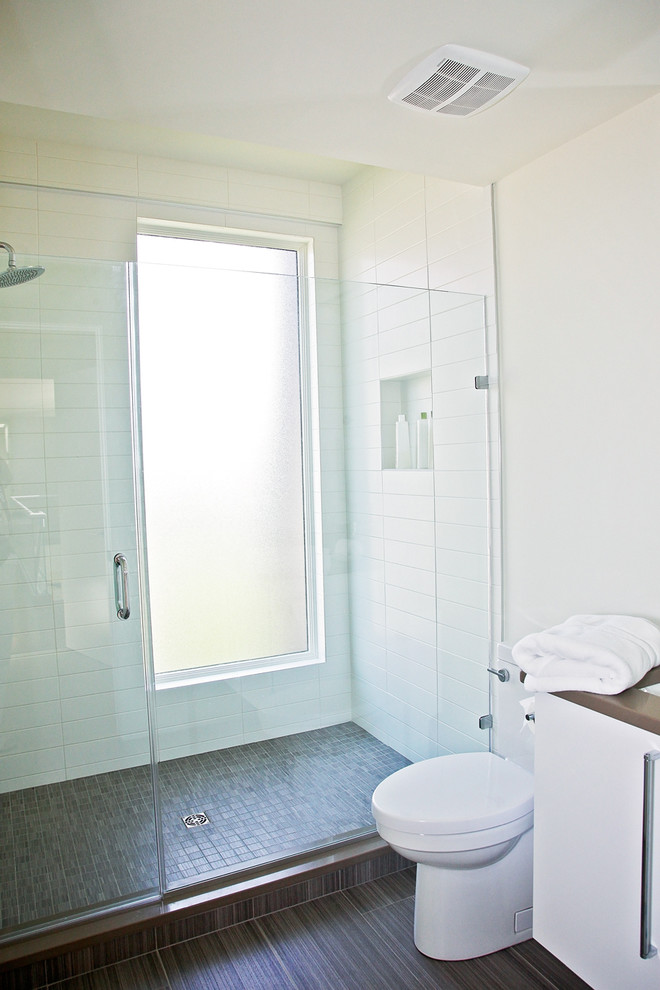 Bathroom - modern bathroom idea