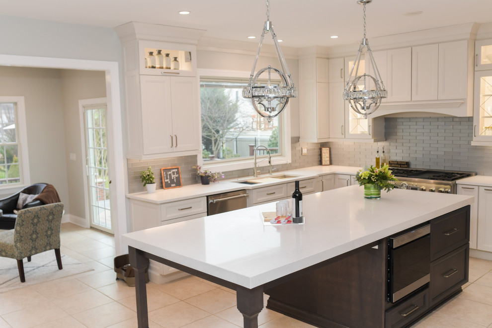 Kitchen - transitional kitchen idea
