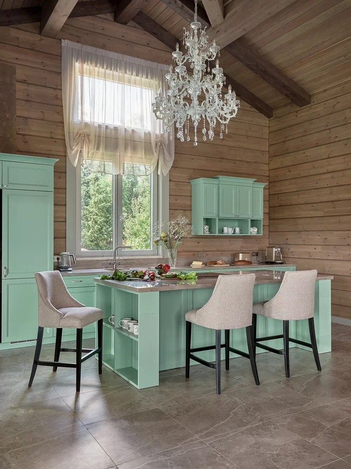 Дом из клееного бруса в стиле шале