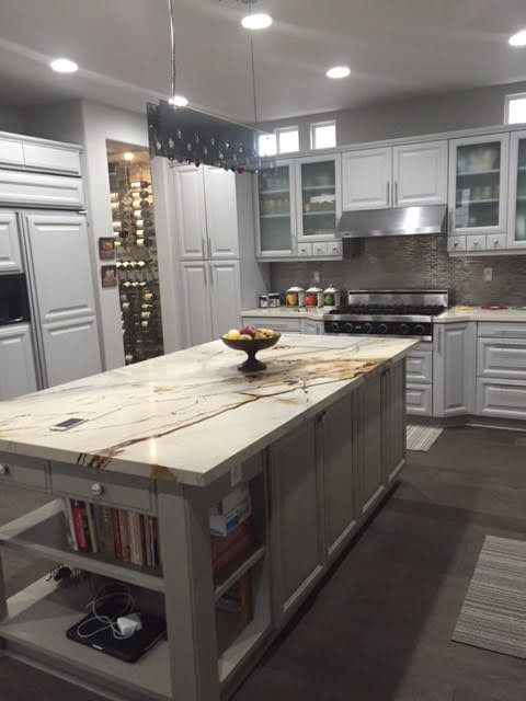 Inspiration for a transitional kitchen remodel in Orange County