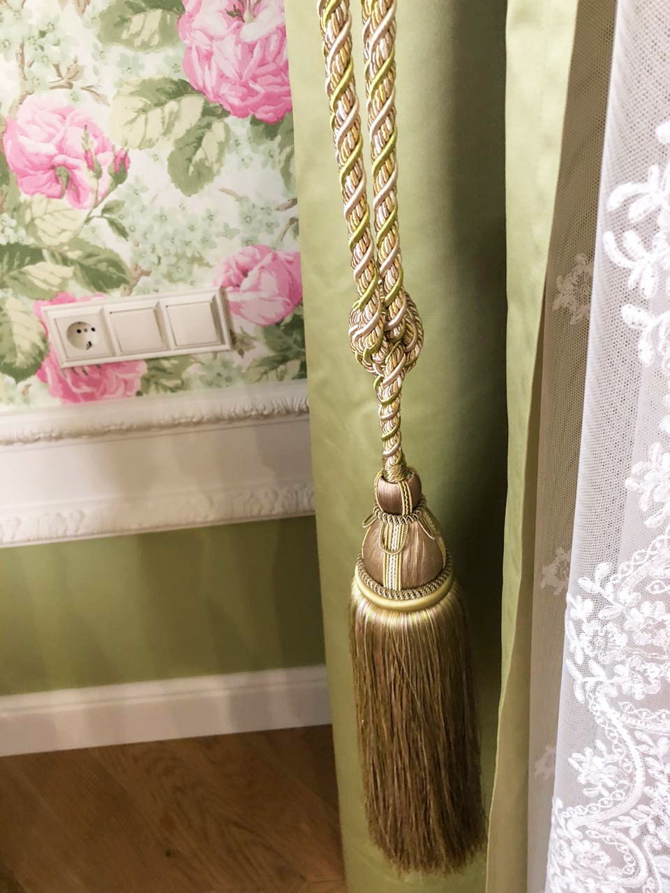 квартира в французском стиле в процессе декорирования