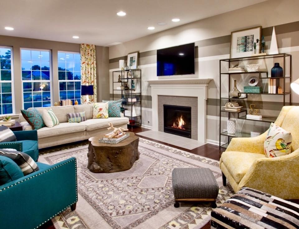 Home design - transitional home design idea in Chicago