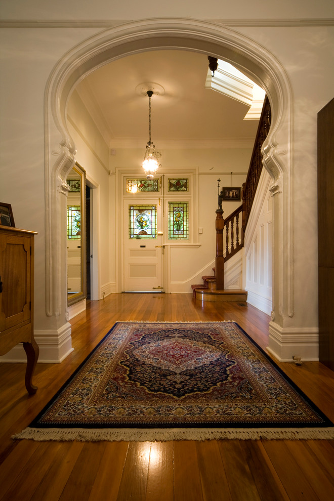 Photo of a traditional hallway in Sydney.