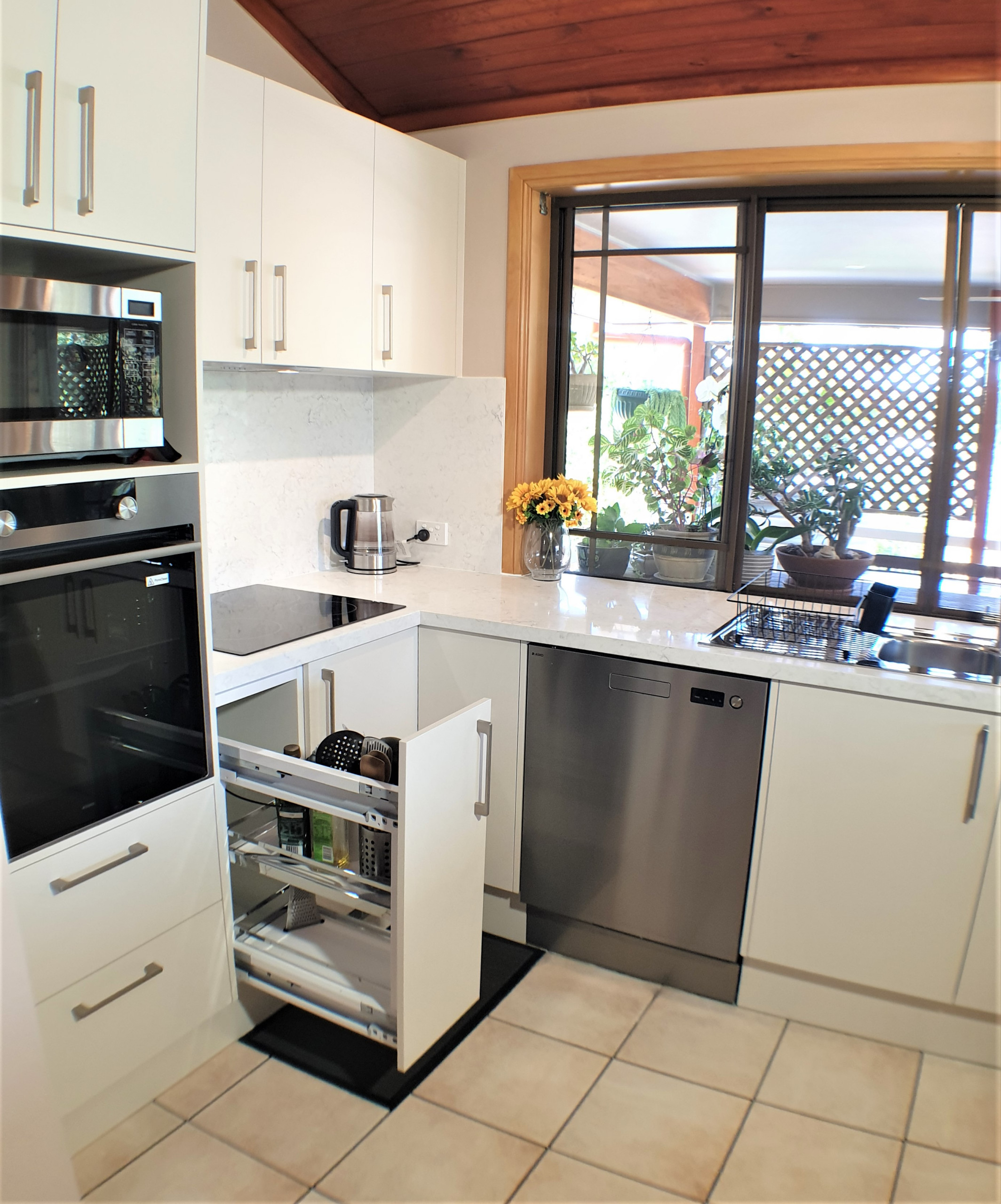 Complete Makeover, Ferny Hills