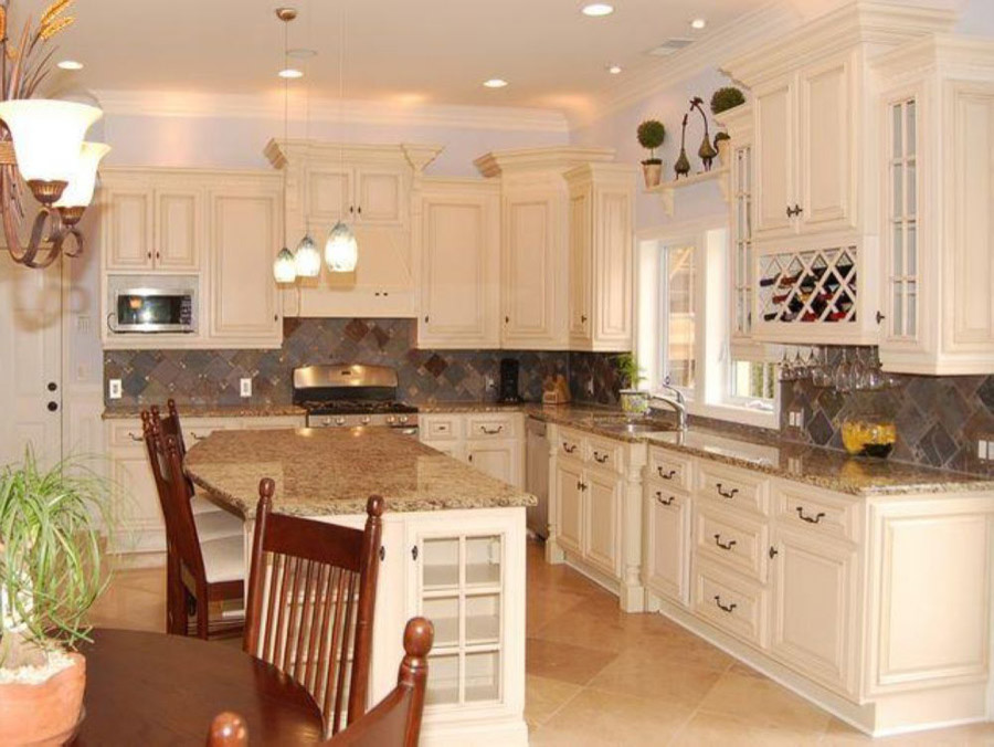 Antique White Cabinets Houzz, How To Antique White Cabinets