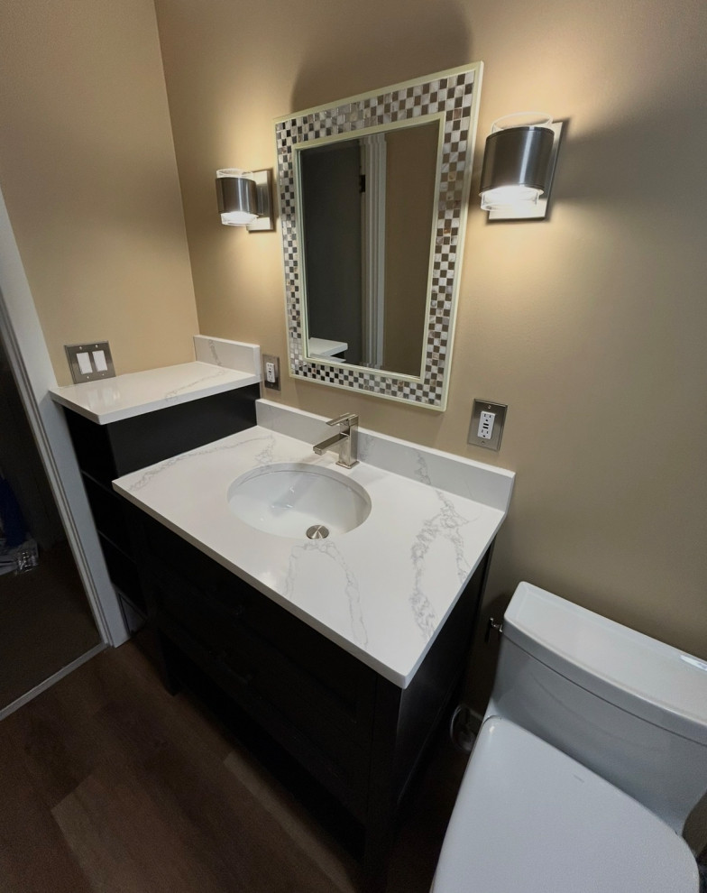 Cindy's bathroom