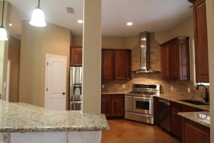 Kitchen - transitional kitchen idea in Austin