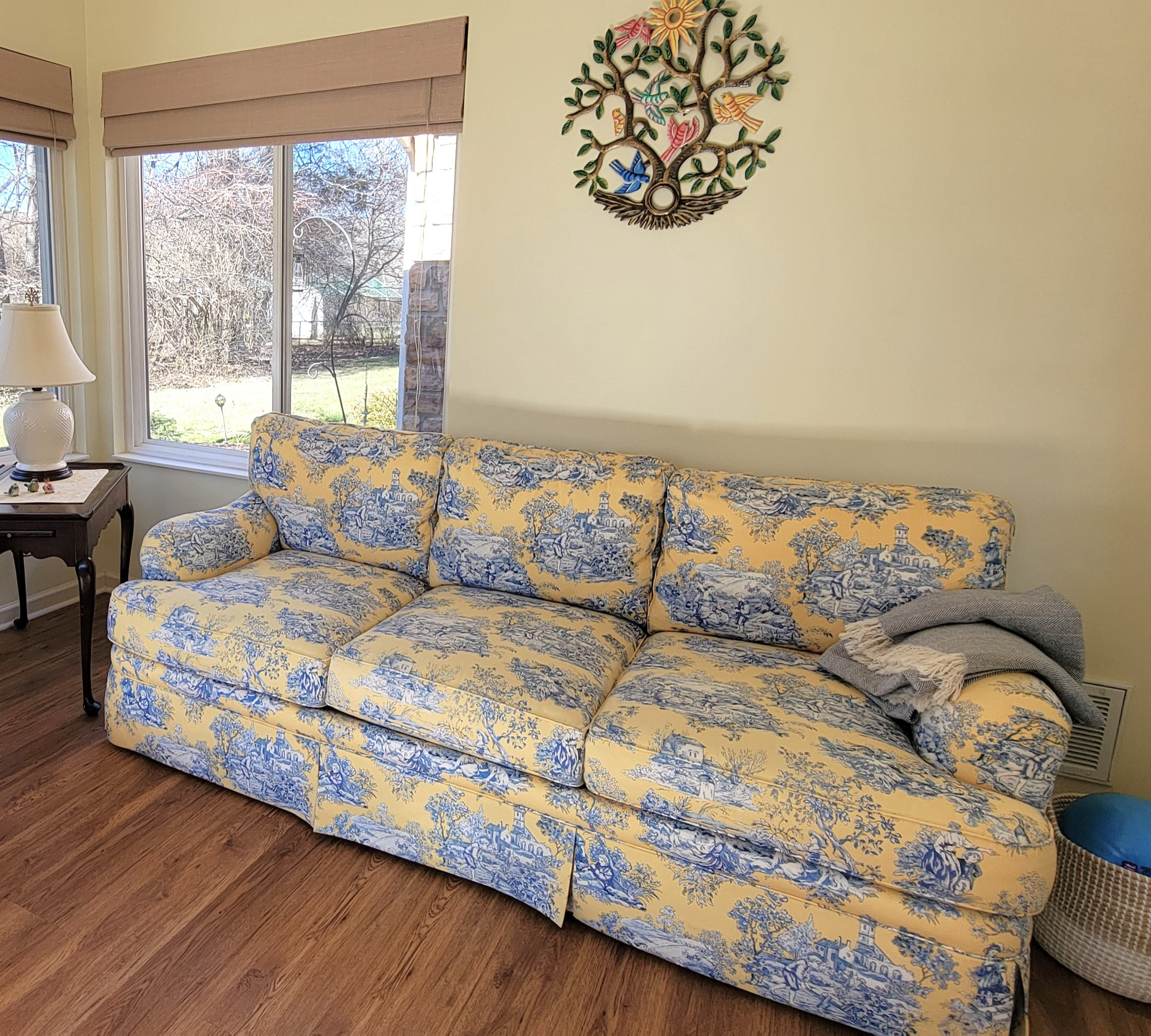 Cozy Shetland Cottage-Sunroom-Before