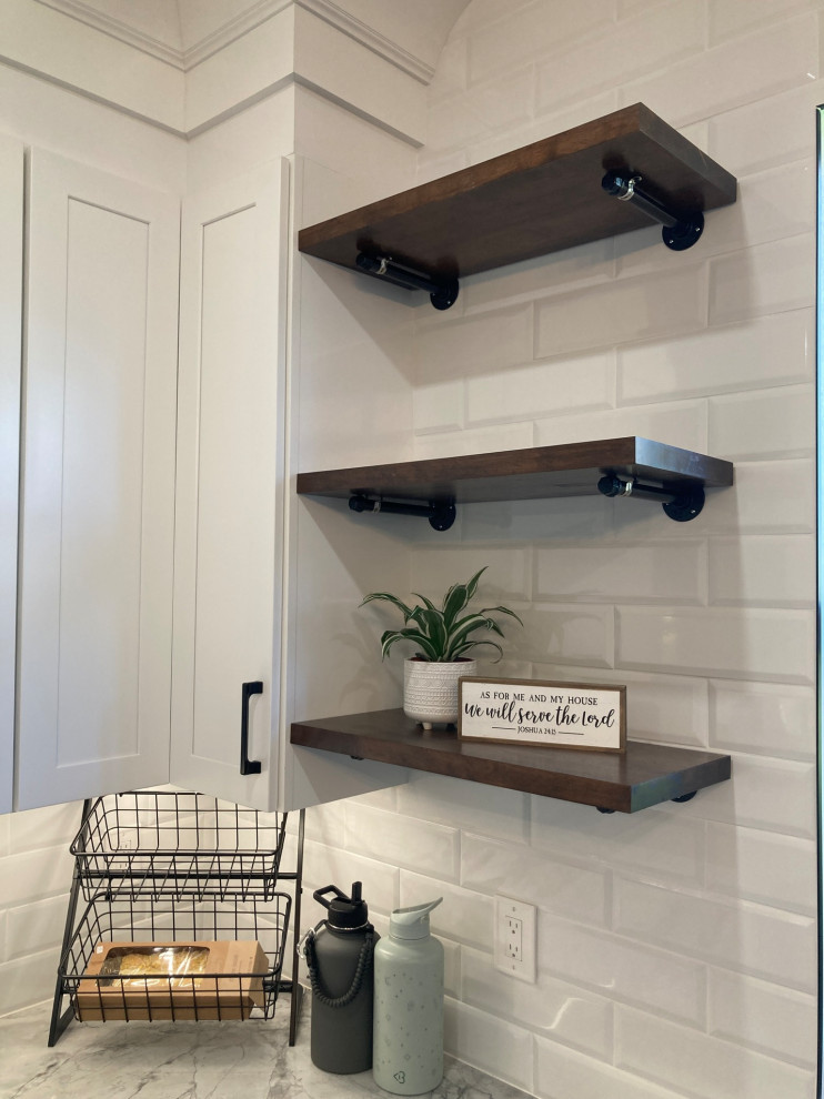 Floating shelves