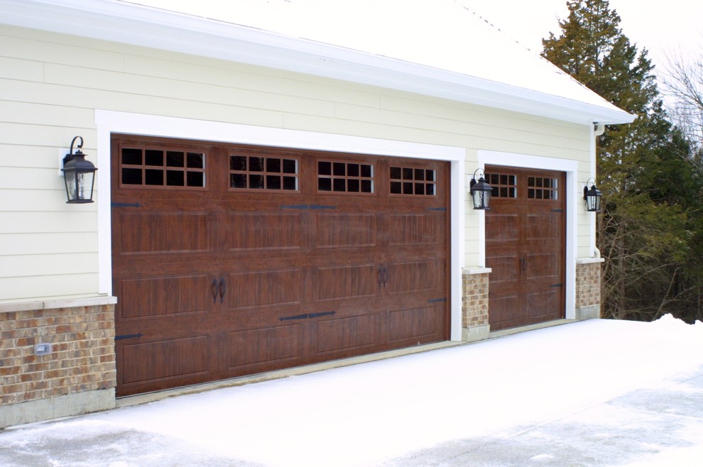 This is an example of a country attached three-car garage in St Louis.