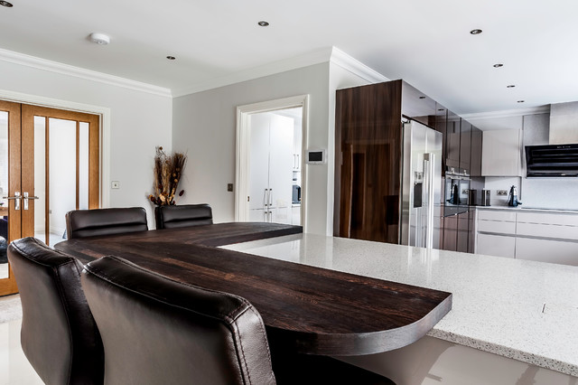 Case Study 16 modern-kitchen