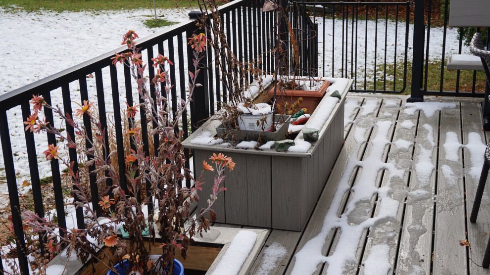 Gladstone Deck and Window Replacement - Deck - Detroit - by Kelly's ...