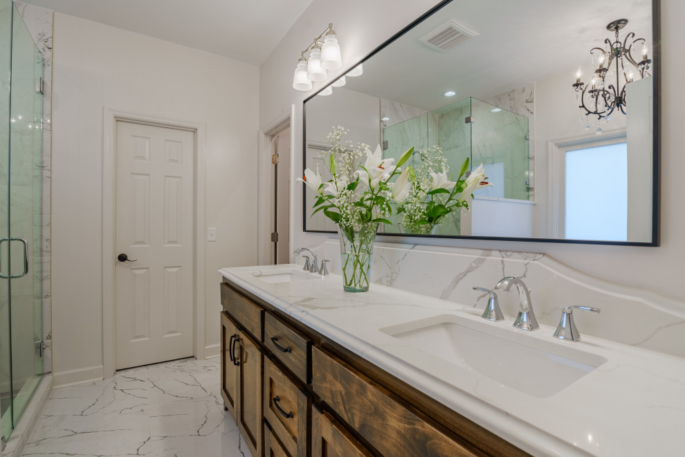 This is an example of a large transitional 3/4 bathroom in Other with shaker cabinets, white cabinets, a one-piece toilet, white walls, an undermount sink, engineered quartz benchtops, white benchtops, a double vanity, a built-in vanity, a corner shower, grey floor and a hinged shower door.