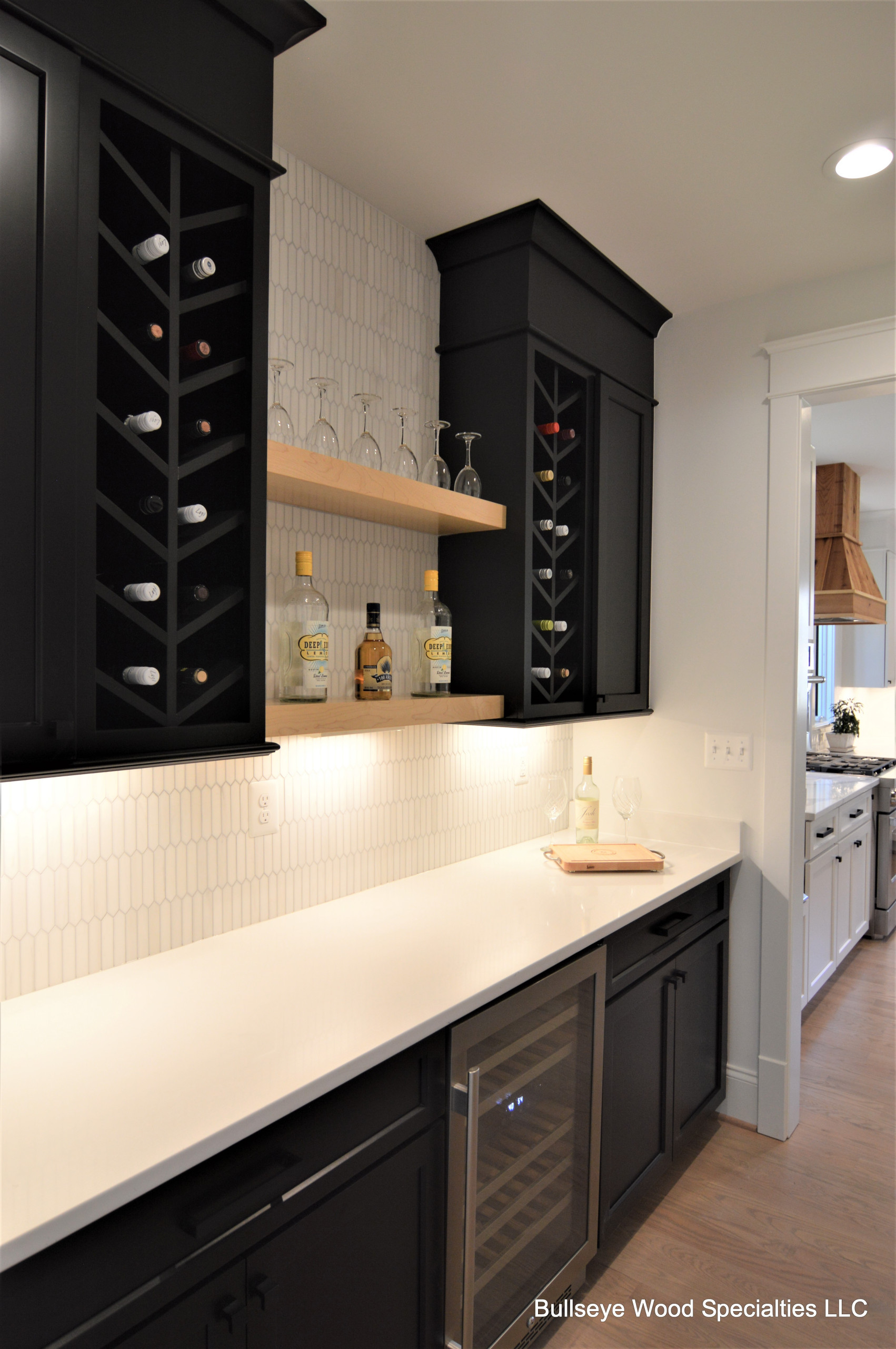 Dry Bar In Wall Living Rooms Dry Bar Design Ideas