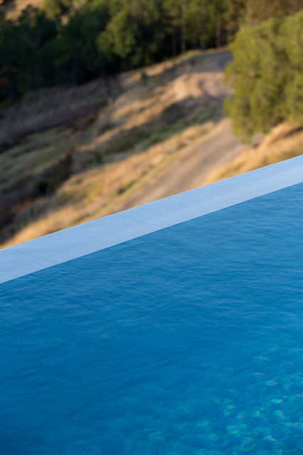 Dillon Road trendy-pool