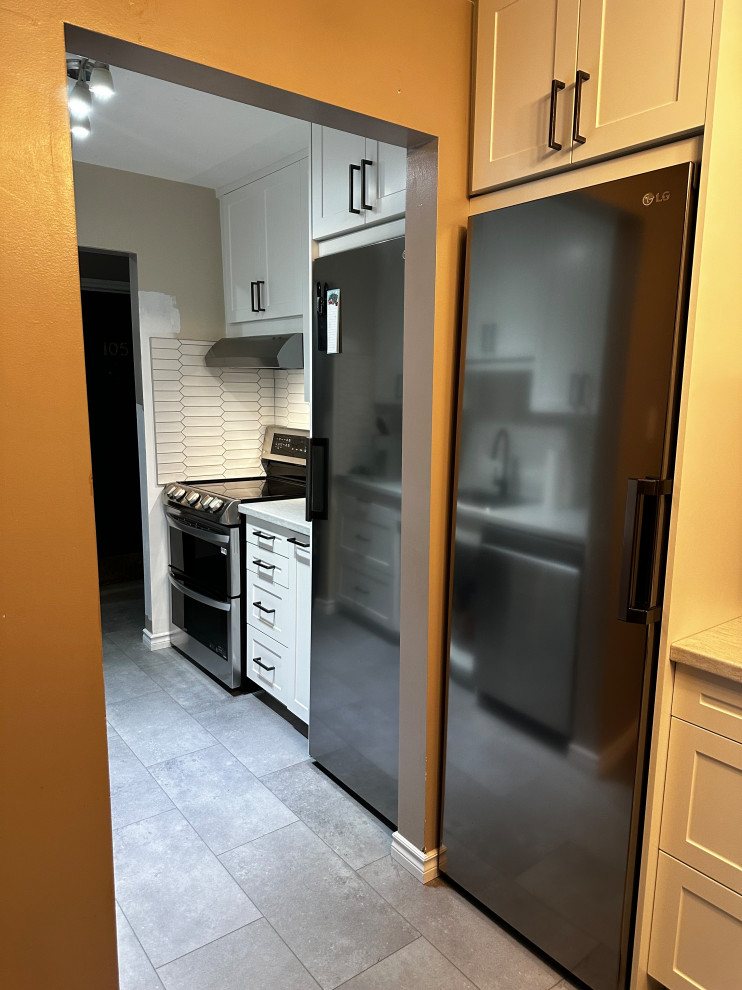 Deveron Cres - Traditional Kitchen Remodel - London, ON