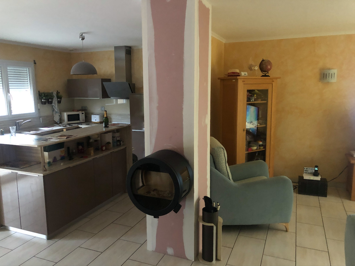 Habillage poele à bois, harmonisation de la décoration- RDV Conseils