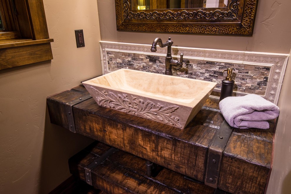 Bathroom - rustic bathroom idea
