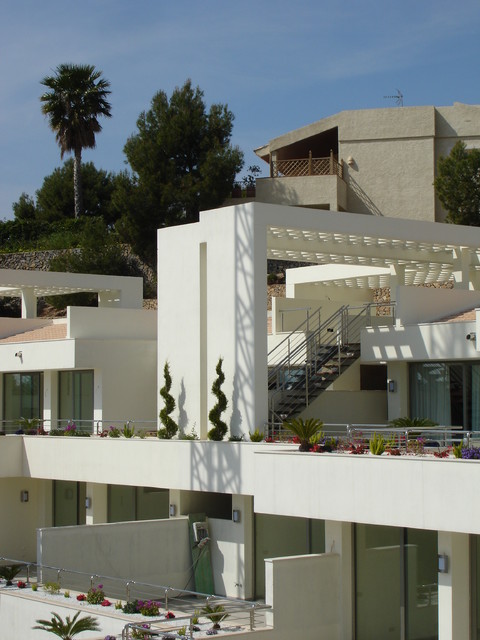 Edificios 2 modern-exterior