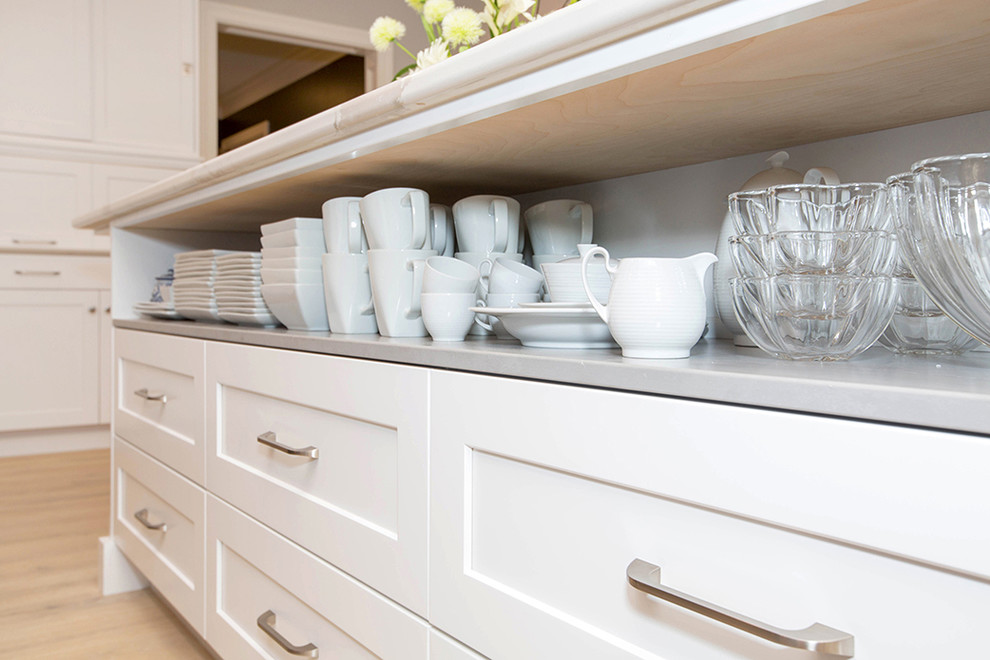 Inspiration for a transitional kitchen remodel in Cincinnati
