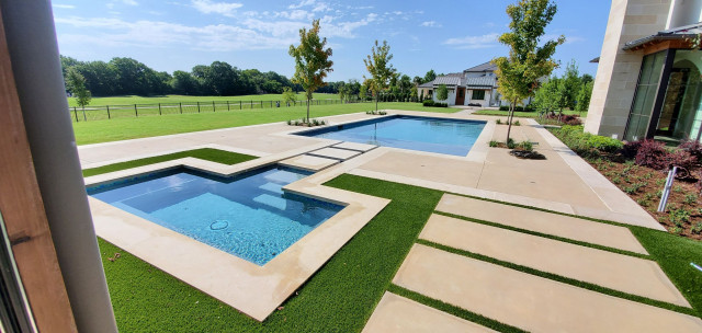 Contemporary & Geometric Pool & Spa contemporaneo-piscina