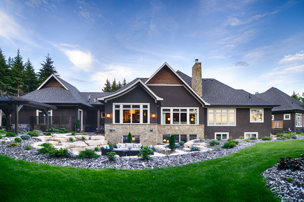 Home design - transitional home design idea in Calgary