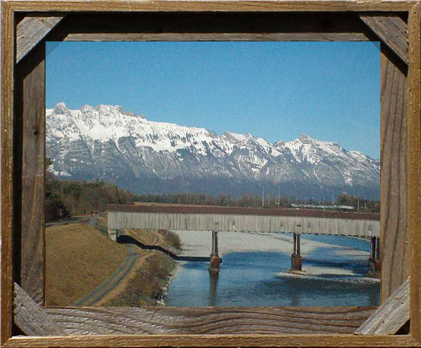 Corner Block Barn Wood Frame, 22x28