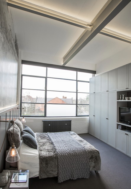 CHISWICK GREEN STUDIOS LOFT APARTMENT industrial-bedroom