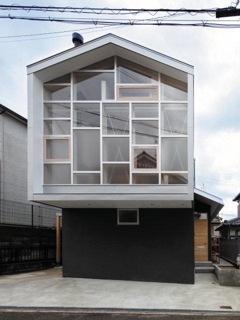 ｍｒ moderne-facade