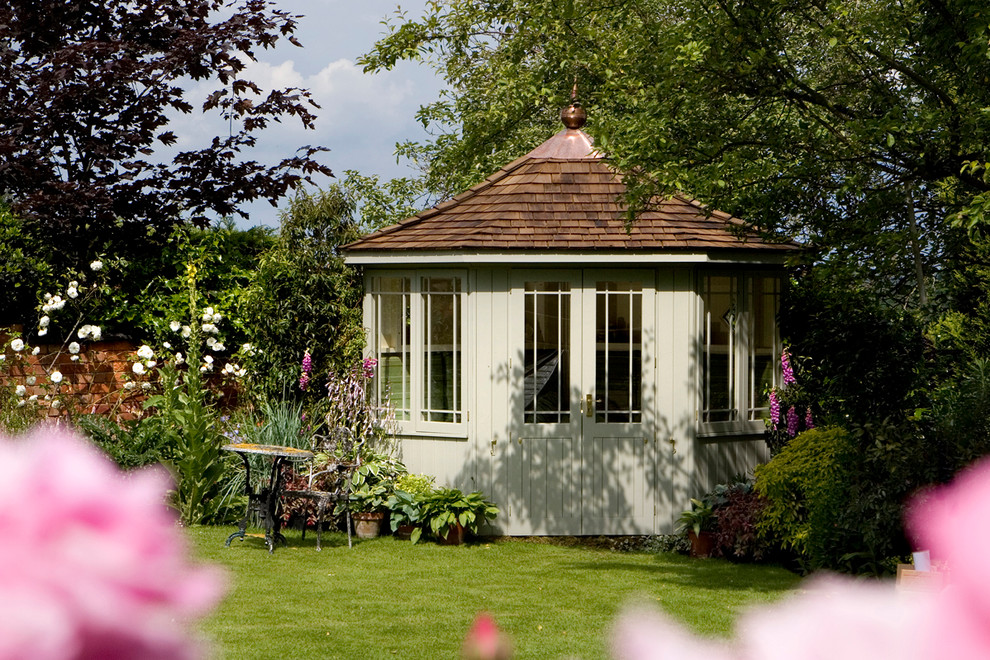 Inspiration for a mid-sized contemporary detached garden shed remodel in Wiltshire