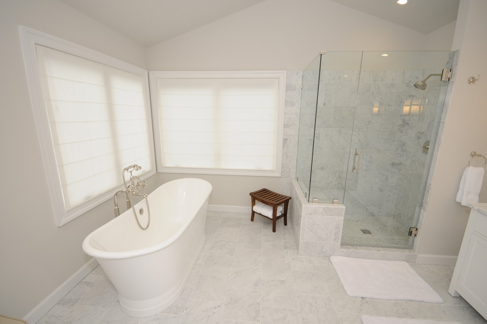 Example of a transitional bathroom design in DC Metro