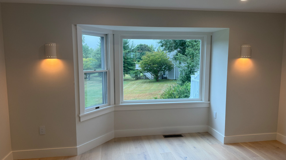 Inspiration for a transitional home design remodel in Boston