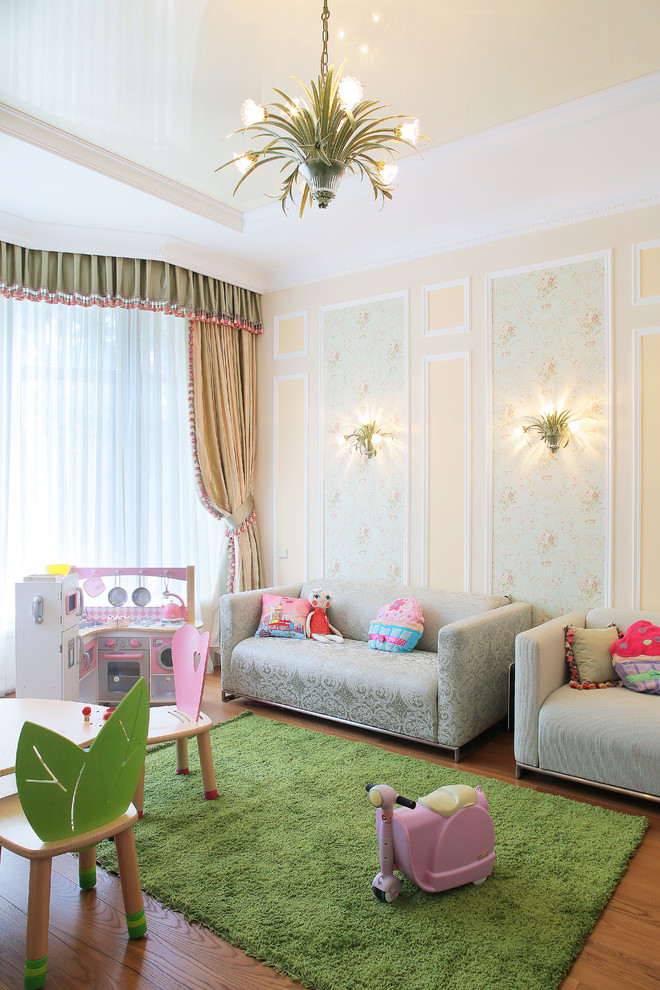Inspiration for a mid-sized transitional kids' room in Moscow.
