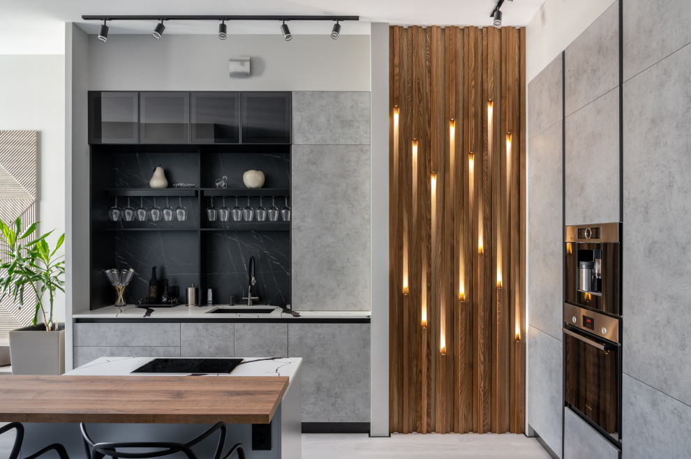 Стеновая панель с торцевой подсветкой из массива Ясеня