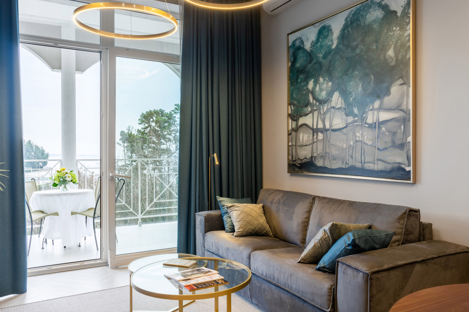 Квартира с современным ремонтом в Сочи