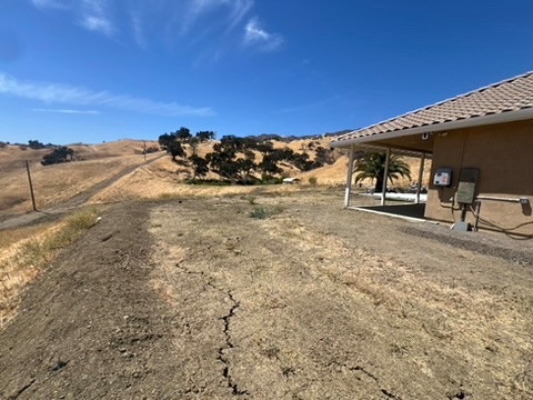 Hillside Rural Retreat