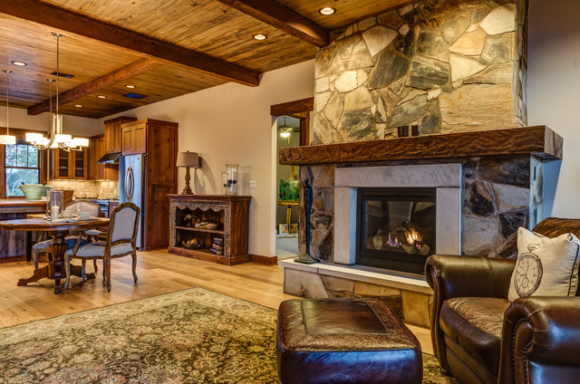 Rustic Contemporary rustikal-wohnbereich