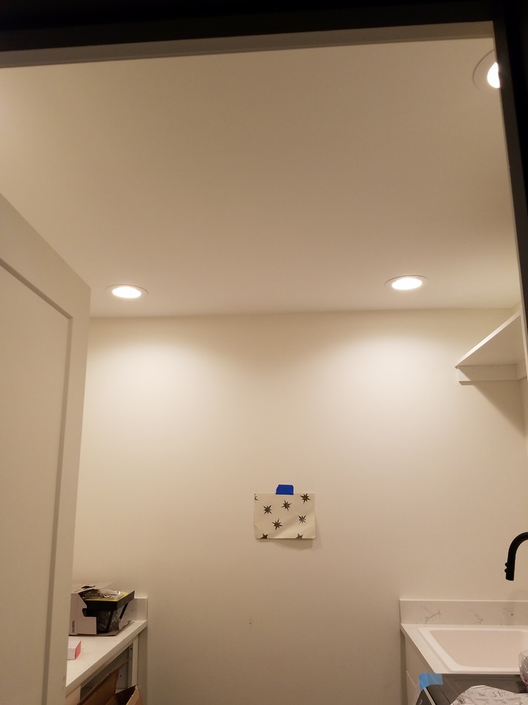 Wallpaper Install: Starry Laundry