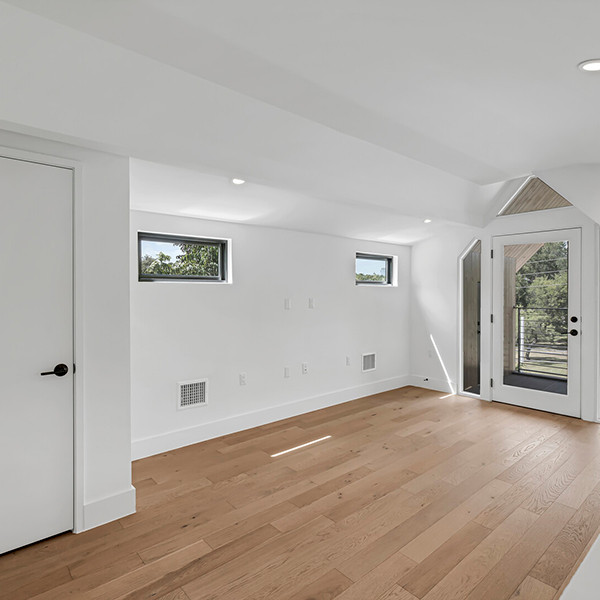 Home design - modern home design idea in Austin