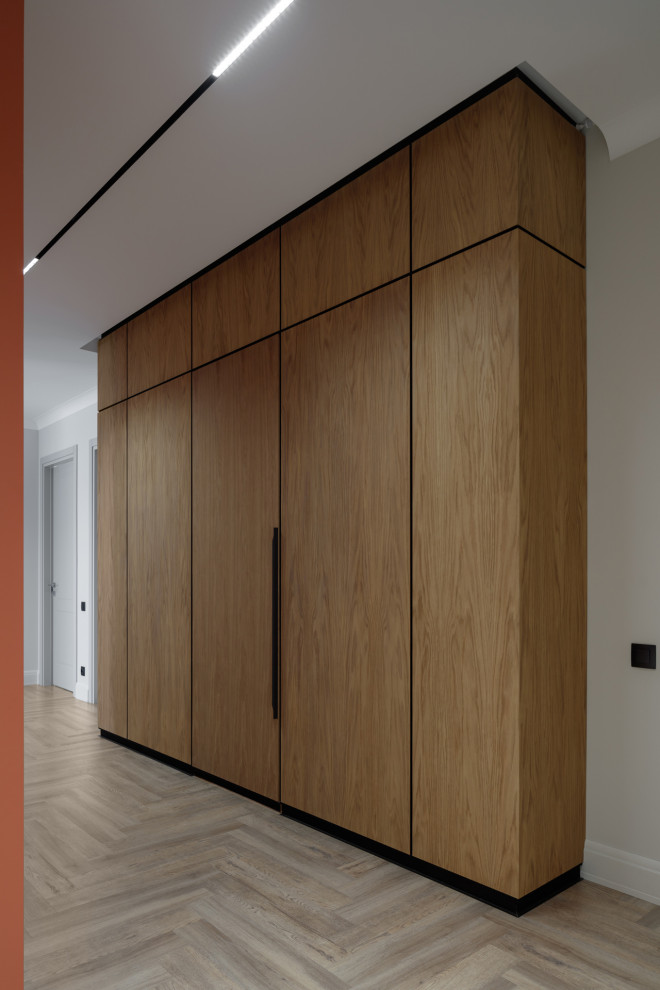 Шкаф для увеличения гардеробной