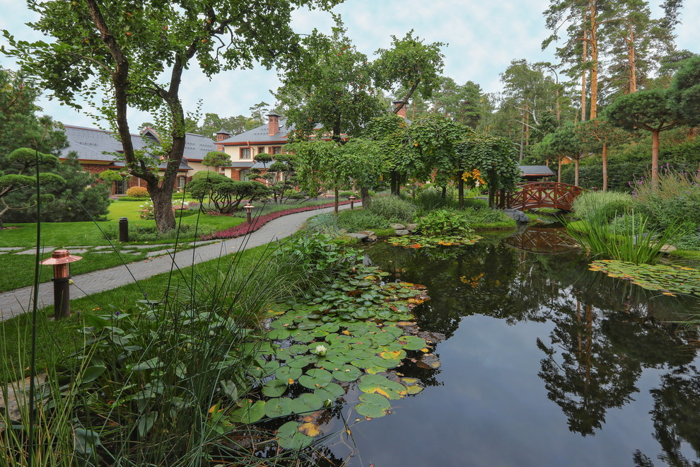 Коттеджный сад в Барвихе (дизайн и исполнение компании "Imperial Garden")