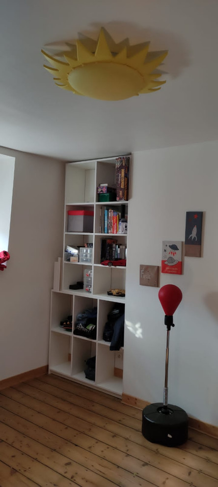 Photo of a contemporary kids' room in Lille.