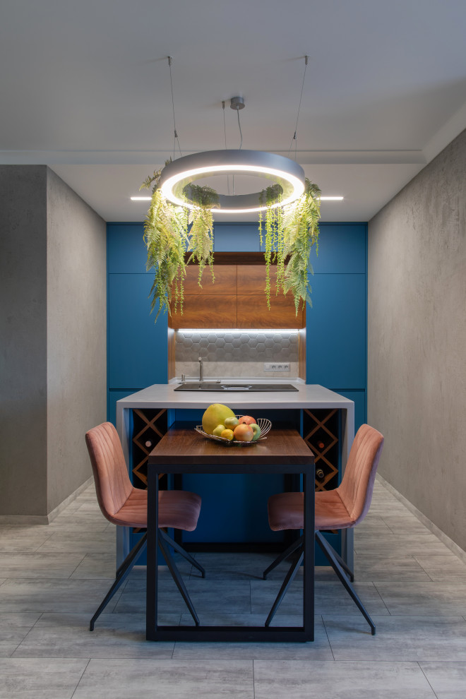 Розовое с зелёным и другие