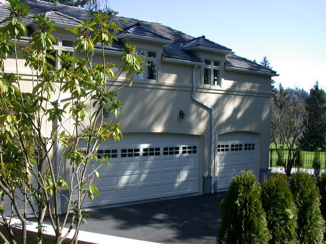 Classic on the Green - Traditional - Shed - Seattle - by Gelotte Hommas