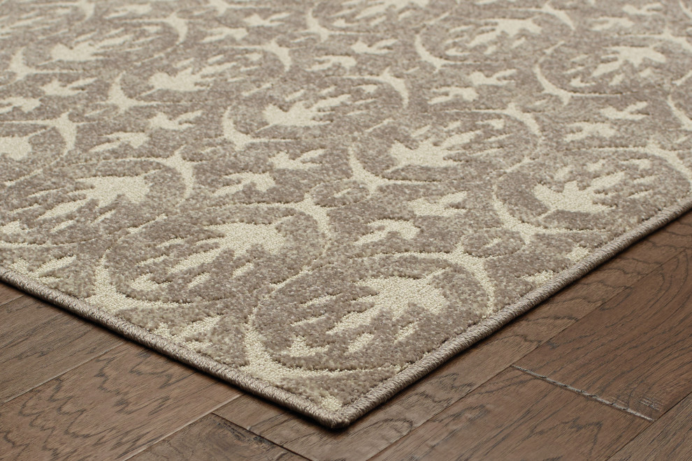 Hermosa Indoor and Outdoor Distressed Leaf Gray and Ivory Rug, 7'10"x10'10"