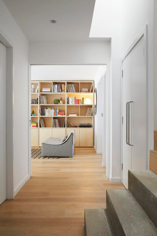 Стильный дизайн: открытая гостиная комната среднего размера в современном стиле - последний тренд