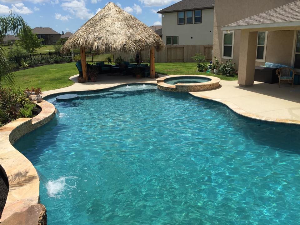 This is an example of a tropical pool in Houston.
