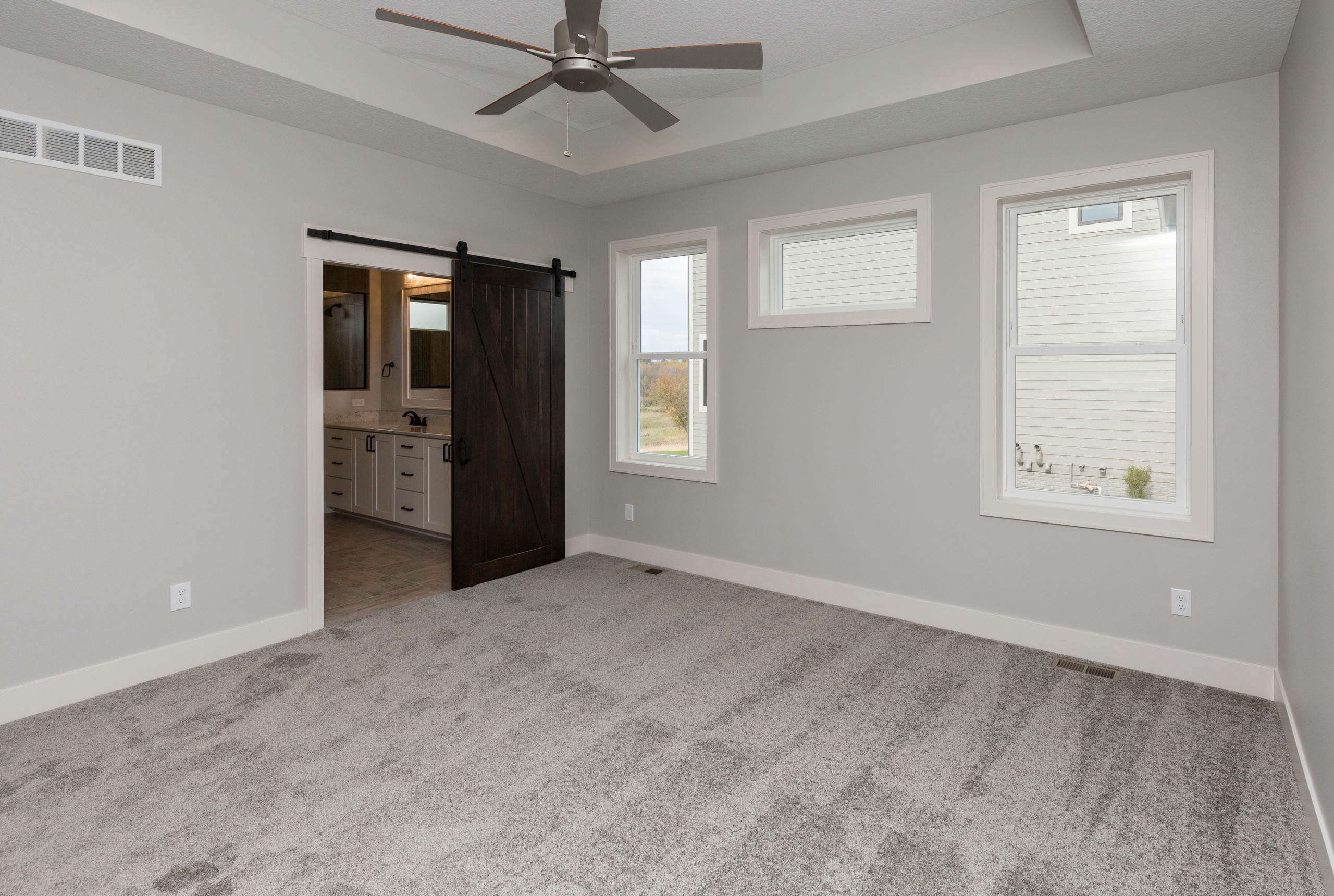 2019 Expanded Edgewater with LL Mother-in-law suite