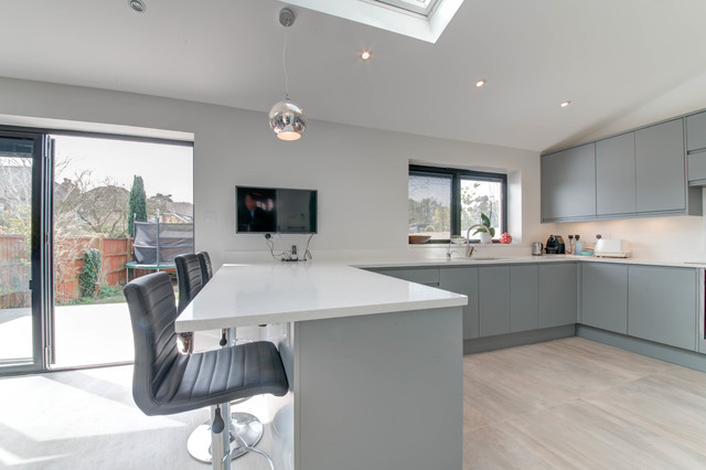 Manor Crescent kitchen